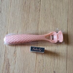 Suberly Peach Foot Groomer W/+10  Blades